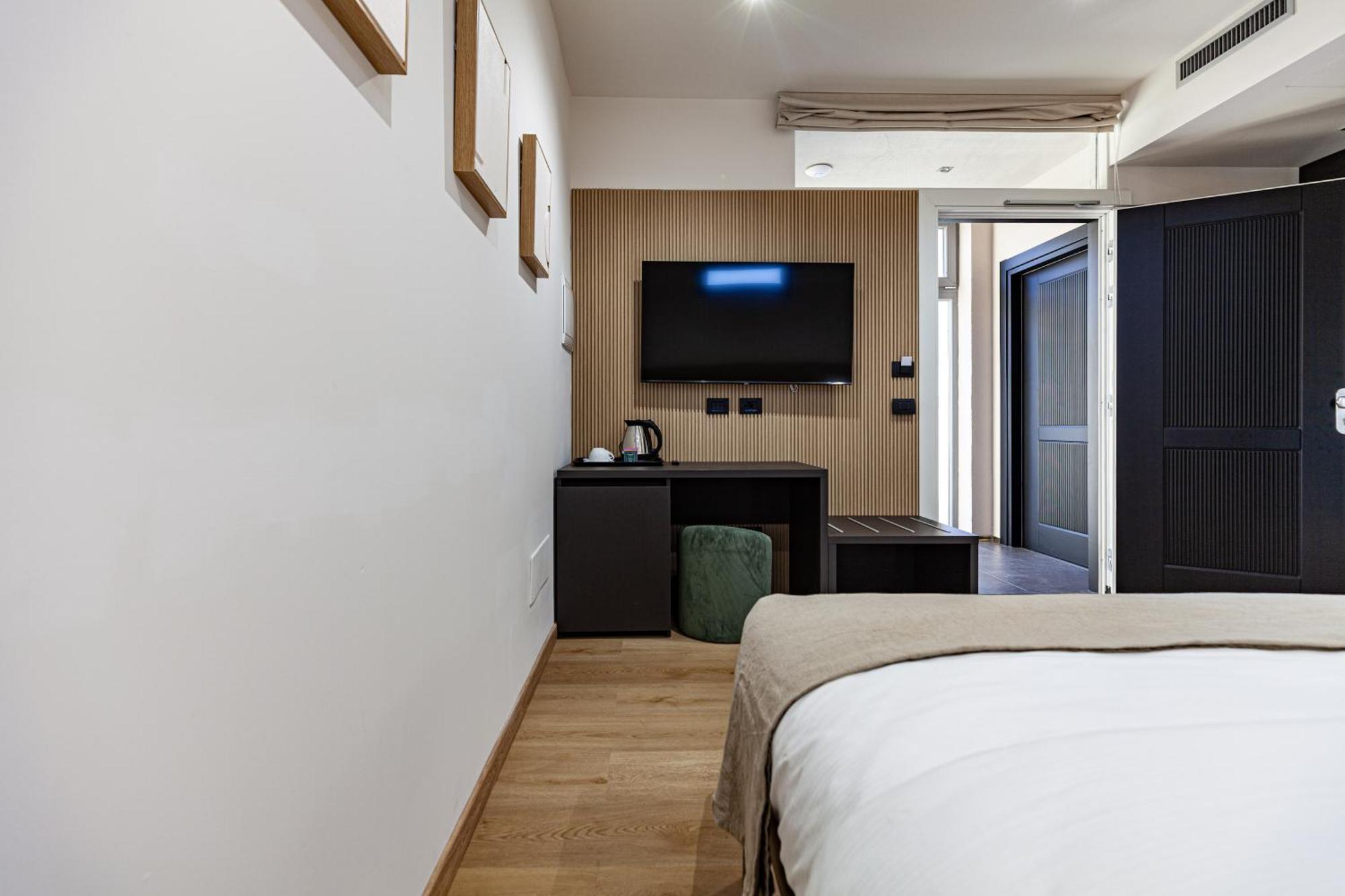 Rh Lifestyle Rooms & Suites Olbia Eksteriør billede