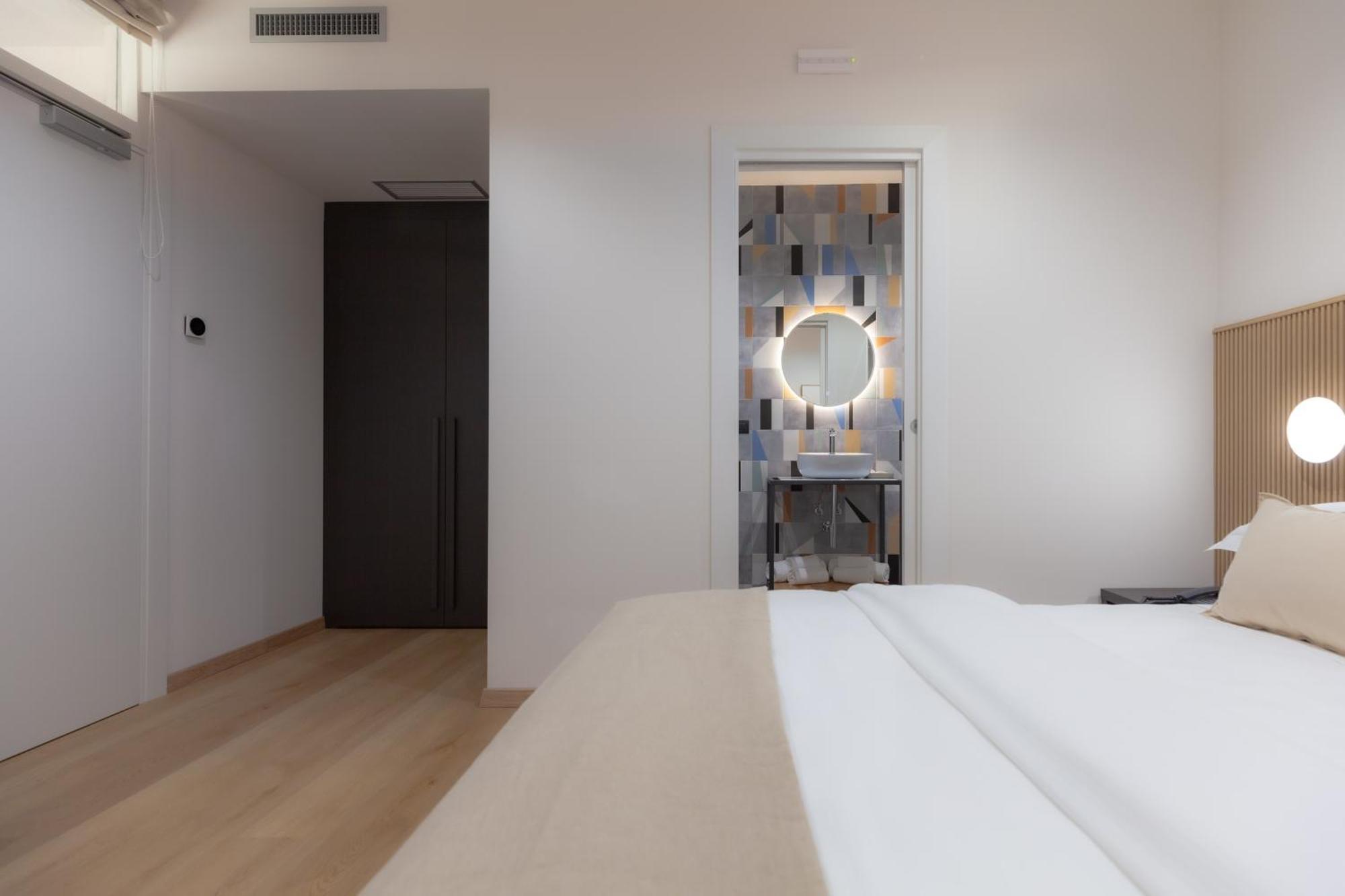 Rh Lifestyle Rooms & Suites Olbia Eksteriør billede