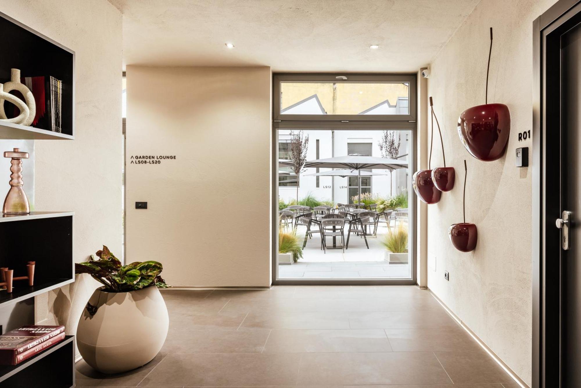 Rh Lifestyle Rooms & Suites Olbia Eksteriør billede